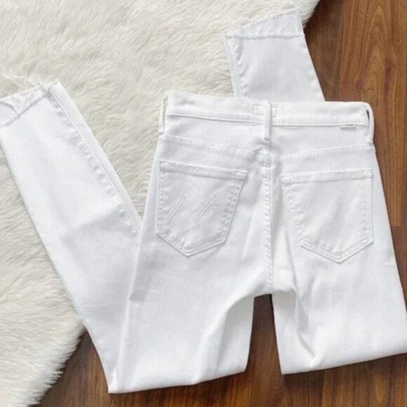 MOTHER The Stunner Two Step Fray Jeans Size 25 Glass Slipper White - Picture 2 of 16